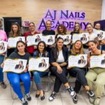 Formación profesional de uñas en AJ Academy Tenerife