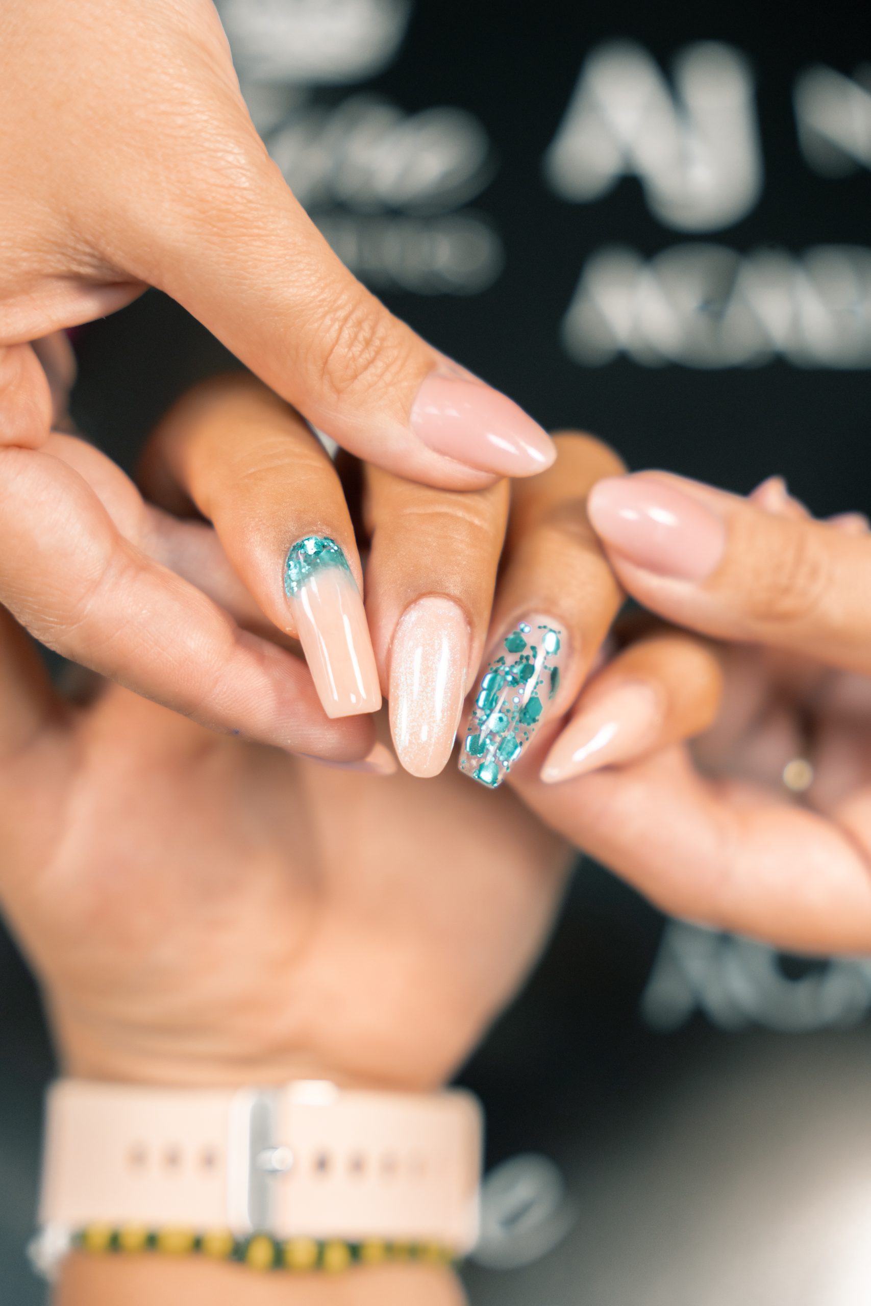 Técnico Superior Manicurista + KIT | Tenerife
