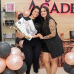 Formación profesional de uñas en AJ Academy Tenerife